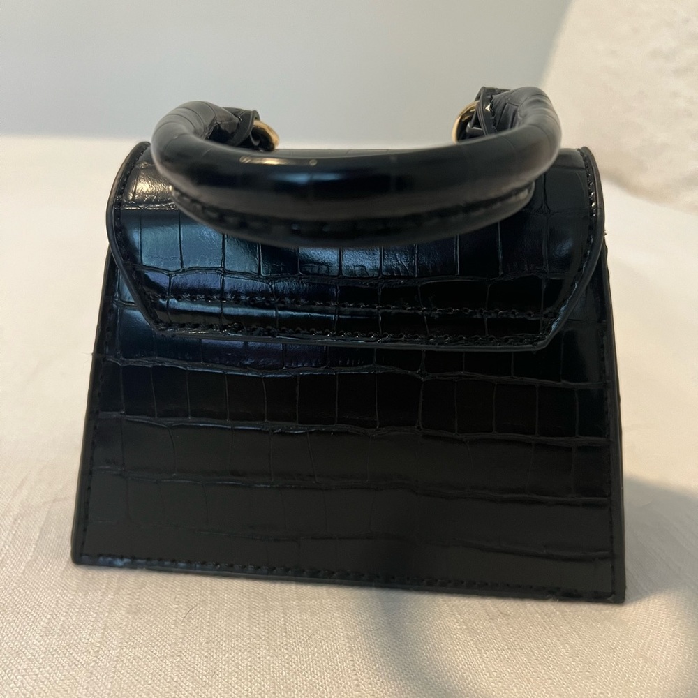 Mini handbag!